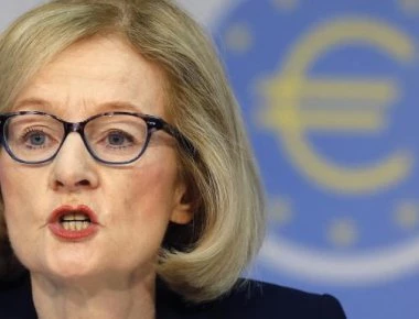 Στην Αθήνα η Ντ. Νουί - Συνάντηση με Γ. Στουρνάρα για τις ελληνικές τράπεζες